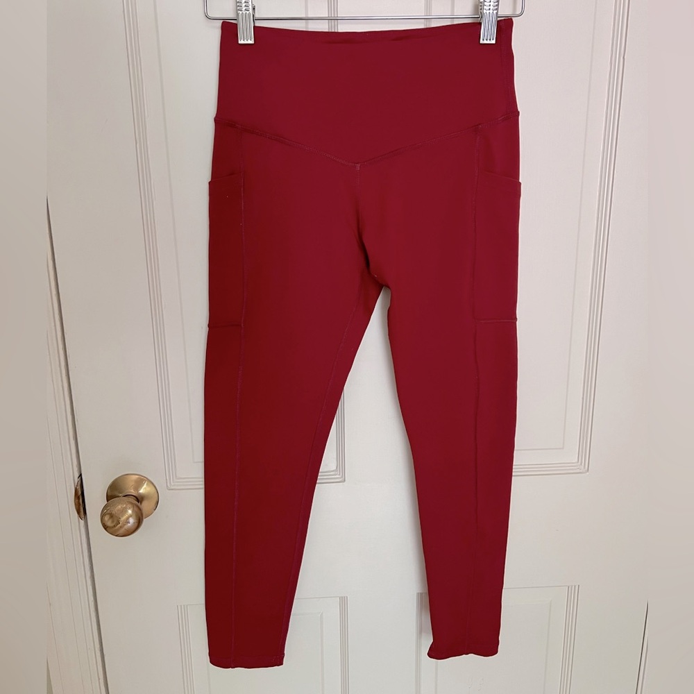 Born Primitive womens Rise and Grind capri pants